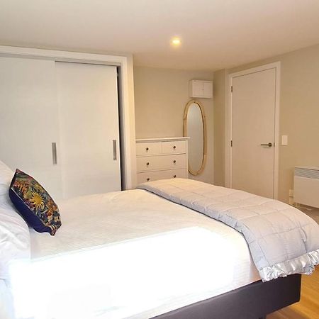 Kowhai Apartment - Private Opposite Golf Course Central Wanaka Ngoại thất bức ảnh